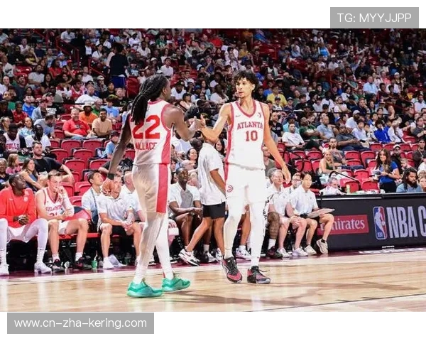 勇士与热火夏季联赛精彩对决展现年轻球员潜力与团队配合